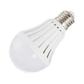13387 15 WATT E27 220 V ŞARJLI BEYAZ LED AMPUL 6500 K (K0)