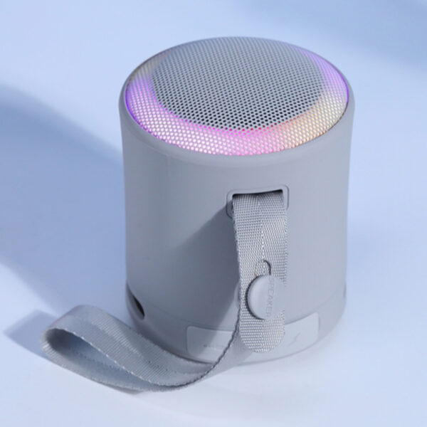 USB/SD/FM/BLUETOOTH DESTEKLİ TAŞINABİLİR RGB IŞIKLI WIRELESS HOPARLÖR (K0) - Görsel 4