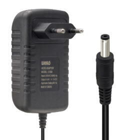 8.4 VOLT - 1 AMPER - 8.4 WATT 5.5*2.5 UÇLU LİTYUM PİL LEDLİ YERLİ ÜRETİM ŞARJ ADAPTÖRÜ (OUT:6V-1A) (K0)