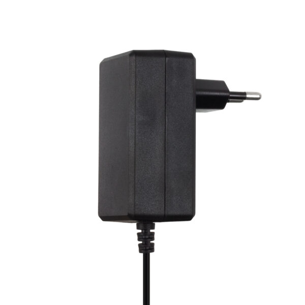9 VOLT - 3 AMPER 5.5*2.5 UÇLU YERLİ ÜRETİM PLASTİK KASA PRİZ TİPİ ADAPTÖR (K0) - Görsel 2