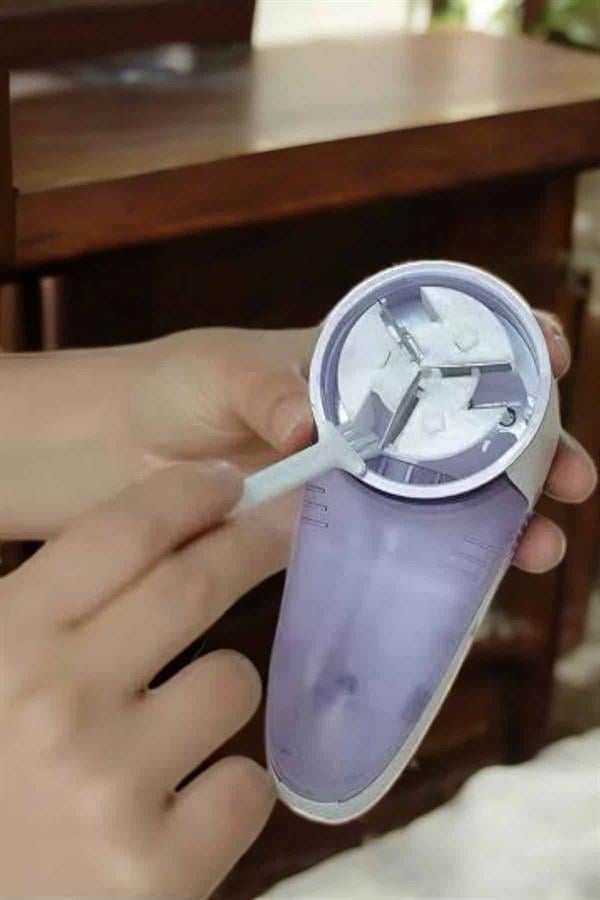 Tiftik Temizleme Makinesi USB Şarjlı Tüy Toplayıcı Kablosuz - Görsel 4