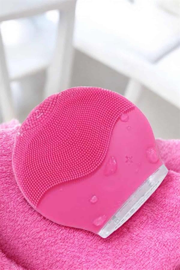 Profesyonel Yüz Temizleme Masaj Aleti Su Geçirmez Kablosuz Şarj Özellikli Kolay Temizlenebilir - Görsel 5