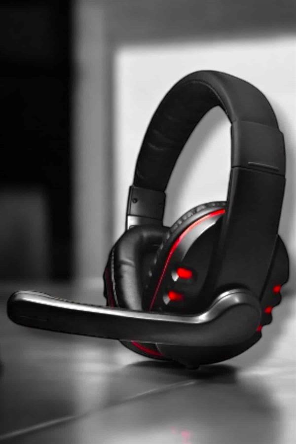 Mikrofonlu Gürültü Engelleyici ve Dayanıklı Kulaklık: Oyun Performansınızı Zirveye Taşıyın - Görsel 4