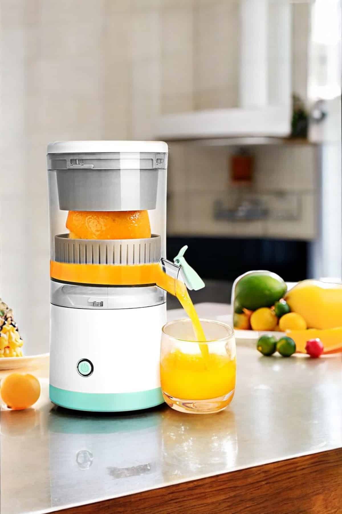 Katı Meyve Sıkacağı Taşınabilir USB Şarjlı Pratik Paslanmaz Çelik Bıçaklı - Görsel 2