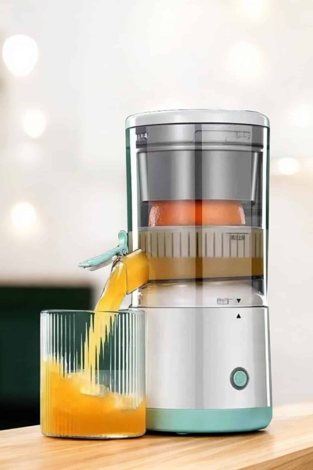 Katı Meyve Sıkacağı Taşınabilir USB Şarjlı Pratik Paslanmaz Çelik Bıçaklı - Görsel 4