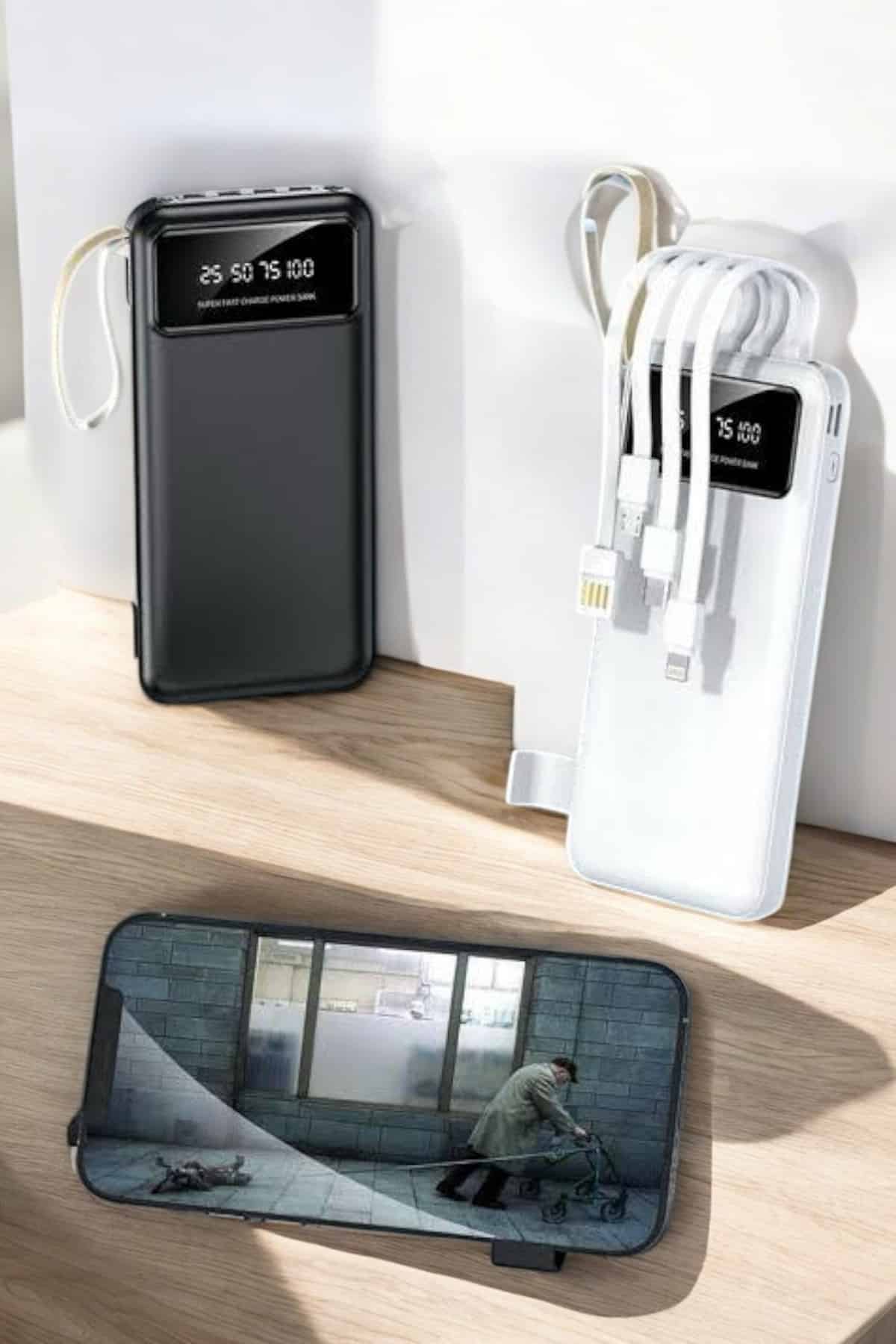 20.000 Mah Led Işıklı LCD Ekran USB Girişli Type-C Lightning Powerbank - Görsel 2