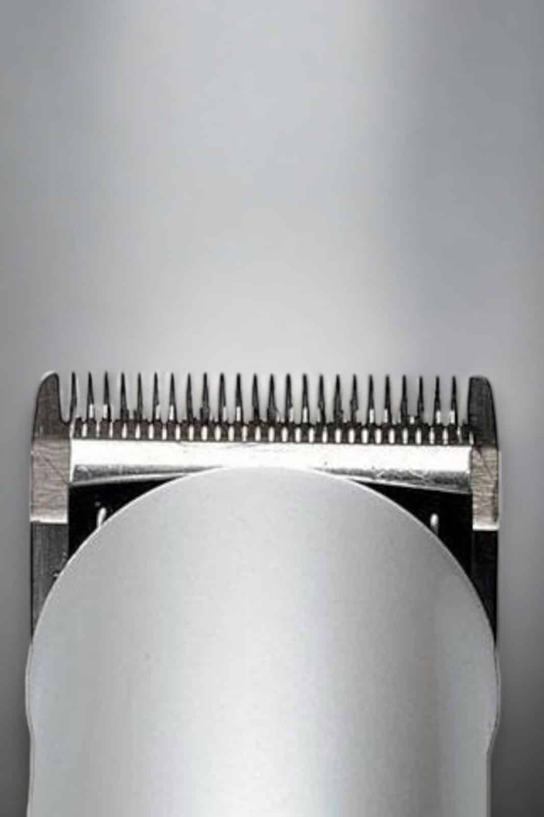 Erkeklere Özel Şarjlı Saç ve Sakal Kesme Tıraş Makinesi Seti - Görsel 2