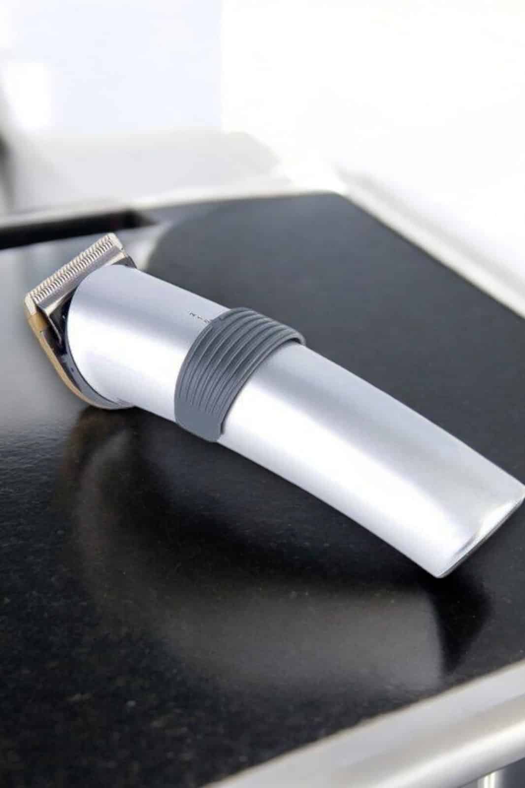 Erkeklere Özel Şarjlı Saç ve Sakal Kesme Tıraş Makinesi Seti - Görsel 3