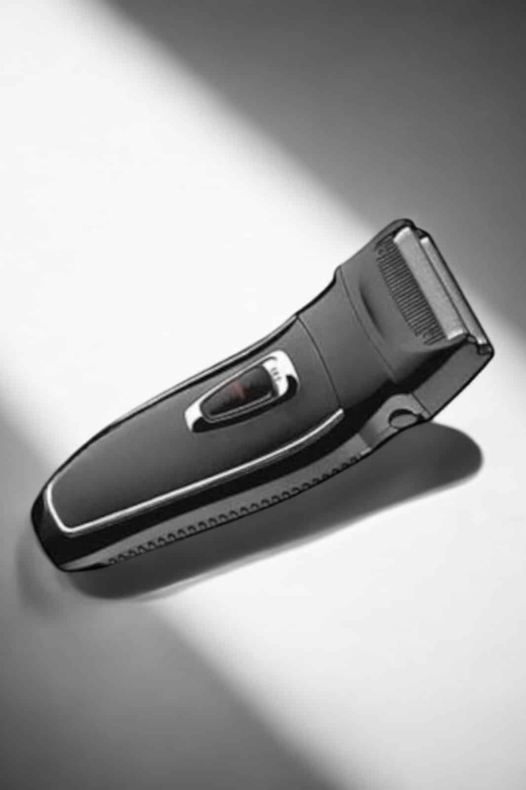 Şarjlı Paslanmaz Çelik Bıçaklı ve Kablosuz Saç Sakal Tıraş Makinesi - Görsel 5