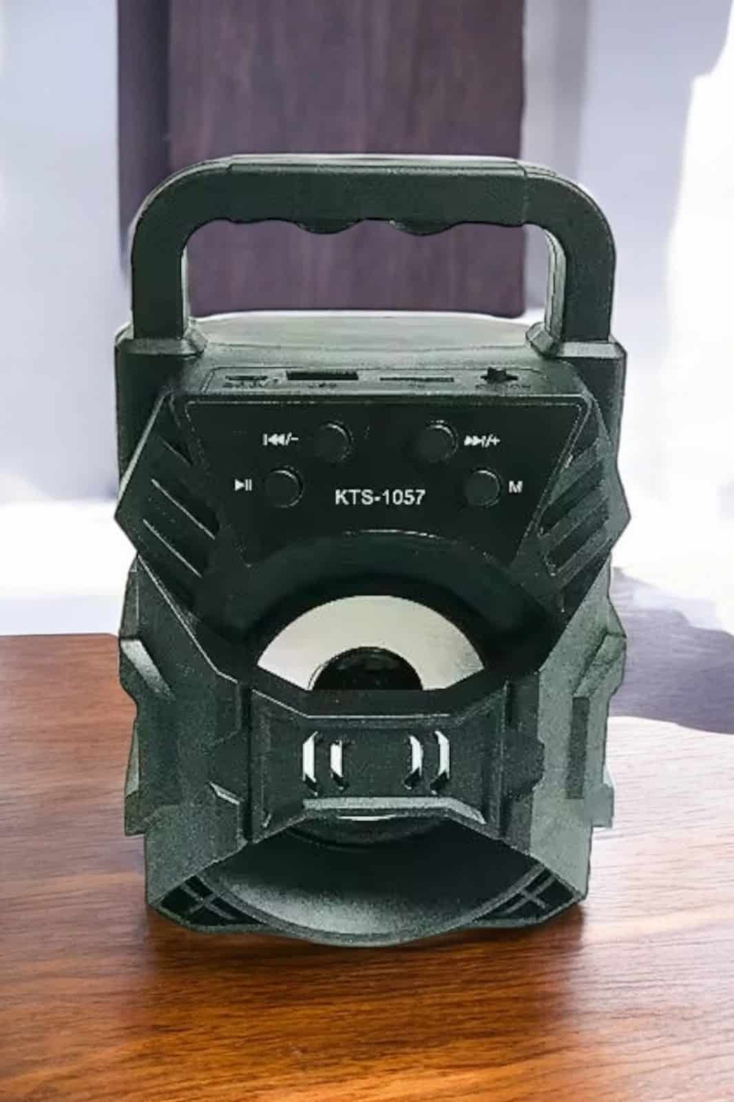 Taşınabilir Bluetooth Hoparlör Led Işıklı Uzun Pil Ömrü - Görsel 5