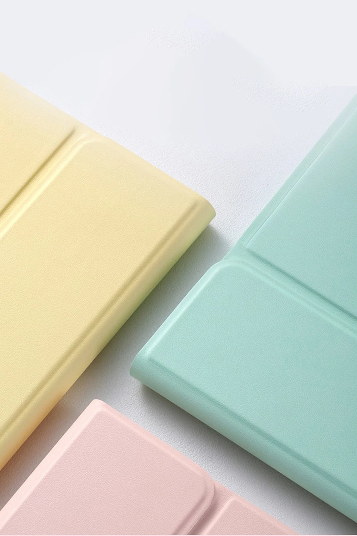 iPad Air 11 (2024) Kılıf KC01 Smart Klavyeli Tablet Kılıfı - Açık Yeşil-(5796) - Görsel 2