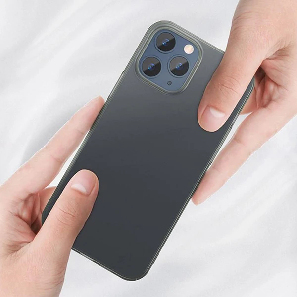 Baseus İPhone 12 Pro Max 6.7 Comfort İnce Şeffaf Kılıf Matte PP Kılıf-(5775) - Görsel 3