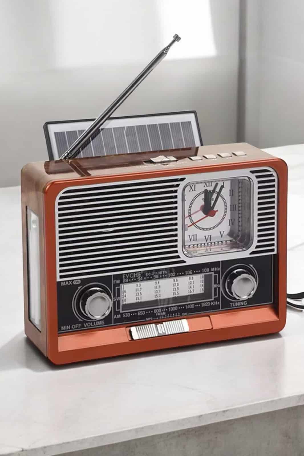 Nostaljik Görünümlü USB Girişli Bluetooth Bağlantılı Radyo - Görsel 4