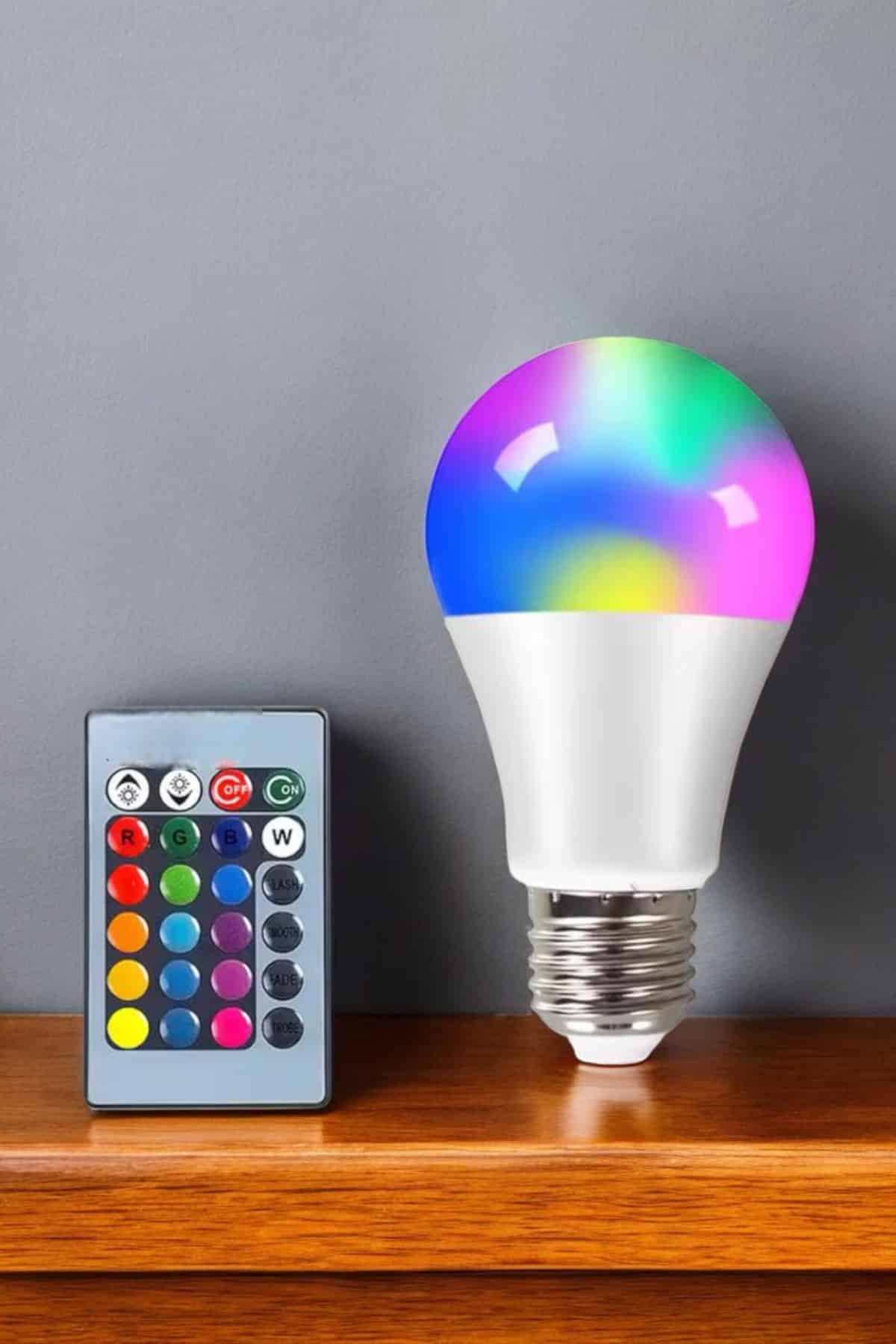 Renk Değiştirebilen RGB Işıklı Led Ampul A+Enerji 10 Watt Led Işık - Görsel 3