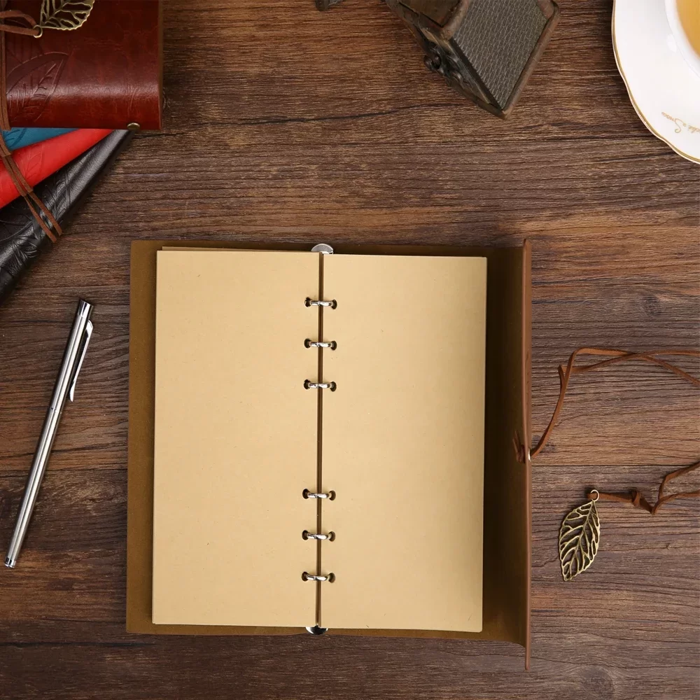 Deri Yaprak Desenli Çizgisiz Defter - Görsel 3