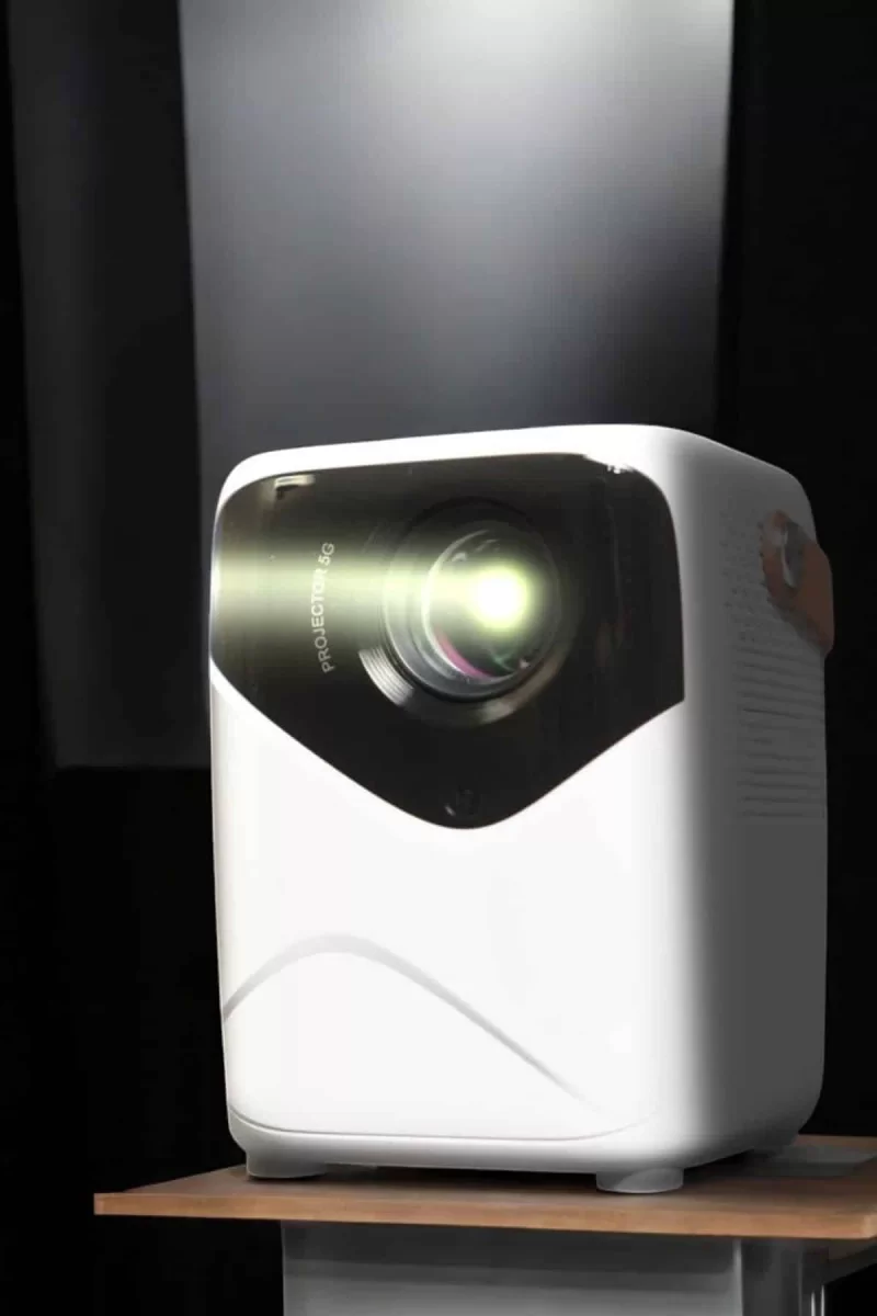 Taşınabilir Android Projeksiyon Wifi Destekli 4K Multimedia Tabanlı Ev Ve Ofis Tipi - Görsel 2