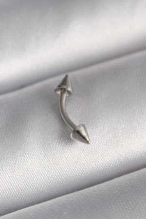 316L Çelik Gümüş Renk Çivi Model Piercing 5886