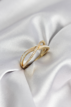 Zirkon Taşlı Sarmal Sedefli Gold Renk Kadın Yüzük 5886