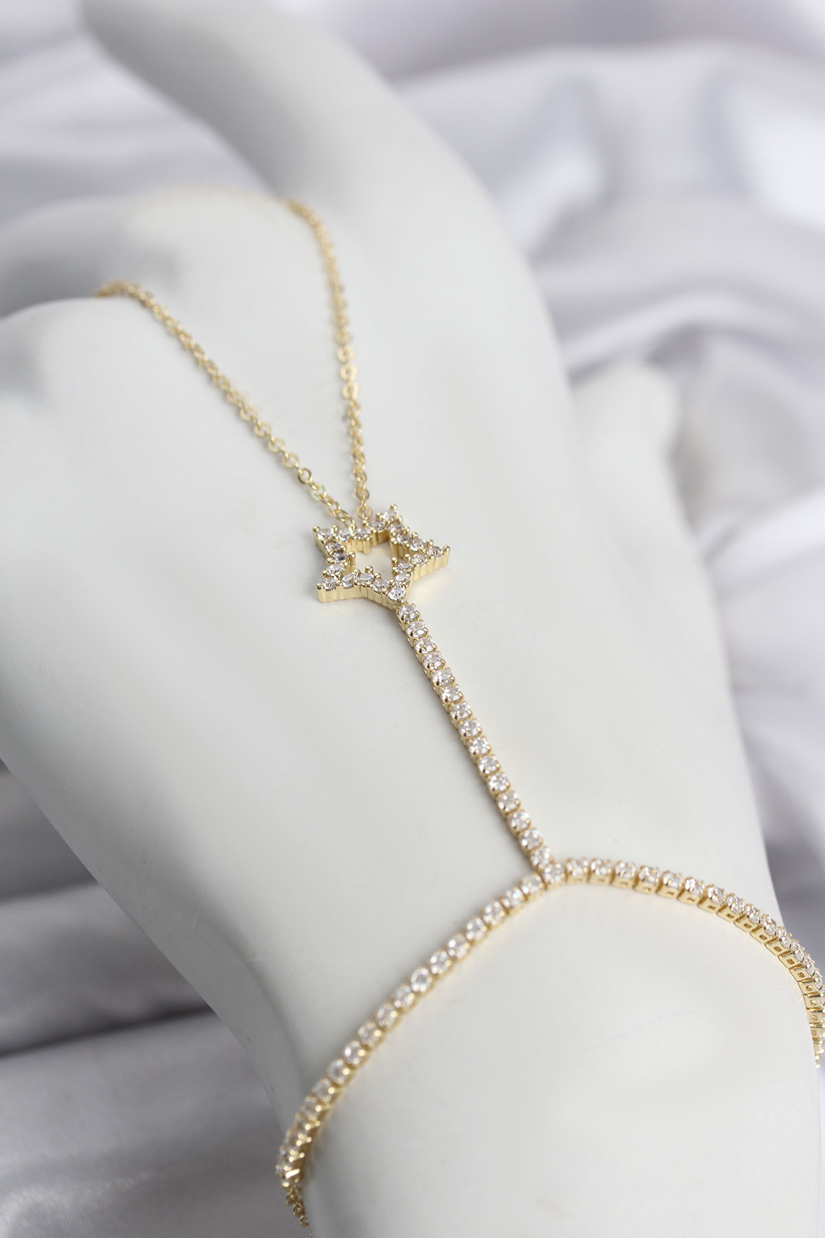 Gold Renk Pirinç Zirkon Taşlı Yıldız Model Şahmeran 5886