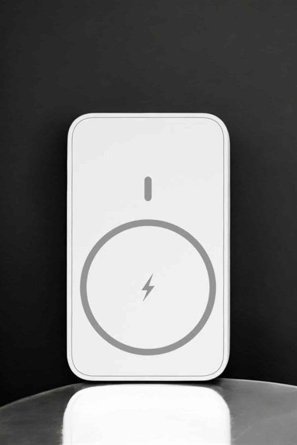 Magsafe Kablosuz Batarya Yüksek Performanslı Manyetik Tasarım Hızlı Şarj - Görsel 5