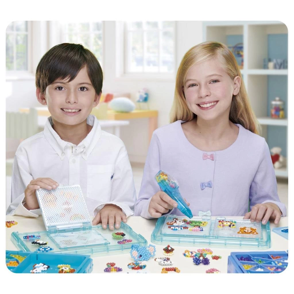 AquaBeads pastel boncuklarla renk ve el becerileri gelişimini destekleyen sanat aktivitesi - Görsel 3