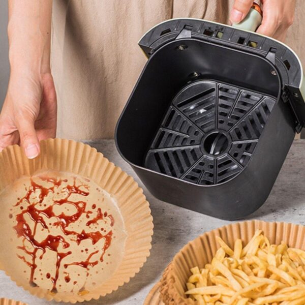 50 Adet Air Fryer Pişirme Kağıdı Tek Kullanımlık  23 Cm Yuvarlak Pişirme Kağıdı XXL PVC li (K0) - Görsel 3