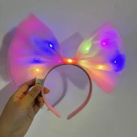 Rengarenk Led Işıklı Fiyonk Şekilli Tül Parti Tacı Pembe Renk 25x25 cm (4172)