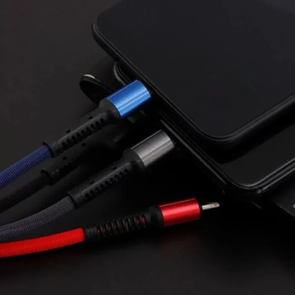Işıklı Anahtarlık Model 3 in 1 USB Çıkışlı MİKRO,TYPE-C ve İphone Uyumlu Şarj Kablosu (4172) - Görsel 3