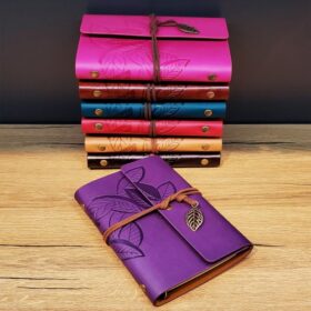 Yaprak Desenli Deri Defter