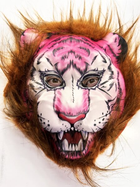 Kahverengi Saçlı Pembe Yüz Kurt Maske Kaplan Maske Mega Peluş 26 No (4172)