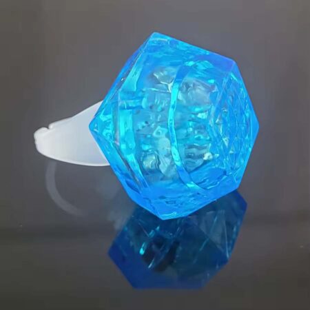 Kristal Tasarımlı Led Glow Işıklı 3 Modlu Mavi Yüzük 3.5 x 5 cm (4172)