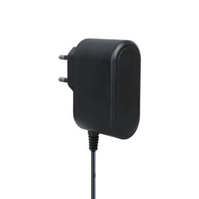 5 VOLT - 2 AMPER 2.5*0.7 İNCE UÇ YERLİ ÜRETİM PRİZ TİPİ TABLET PC ADAPTÖRÜ (4172)