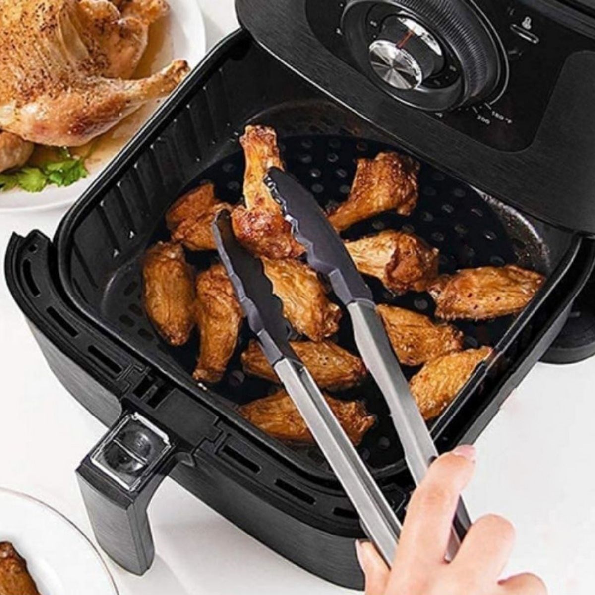 Siyah Isıya Dayanıklı Yıkanılabilir Silikon Fırın Ve Airfryer Yuvarlak Model Pişirme Matı 20 Cm (4172) - Görsel 3