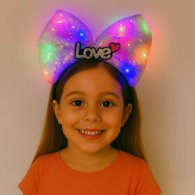LED Işıklı Love Yazılı Mor Fiyonk Taç – Kız Çocuk Parti Tacı (4172)