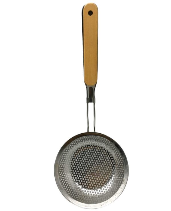 AHŞAP SAPLI  METAL KEVGİR (K0)