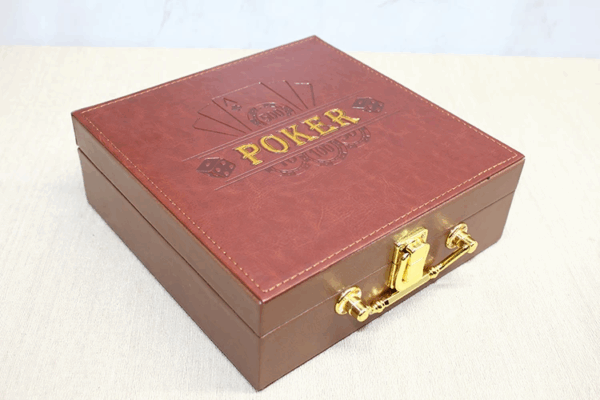 Deri Çantalı 100 Chip Ve 2 Adet İskambil Kağitına Sahip Poker Oyunu Alk4228 - Görsel 2