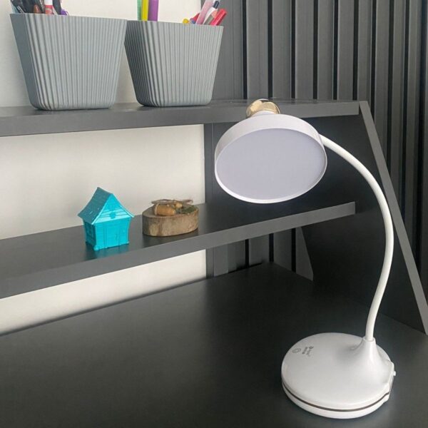Dokunmatik 3 Farklı LED Işıklı Çalışma Masası Üstü Lamba (K0) - Görsel 3