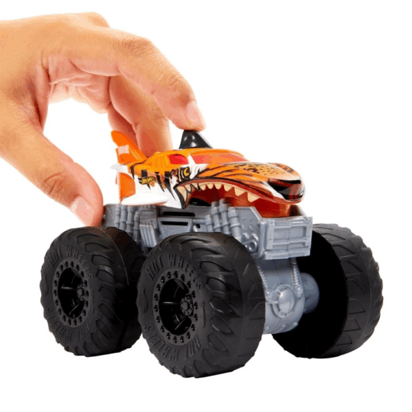 HDX60 Hot Wheels Monster Trucks 1:43 Kükreyen Arabalar - Görsel 4