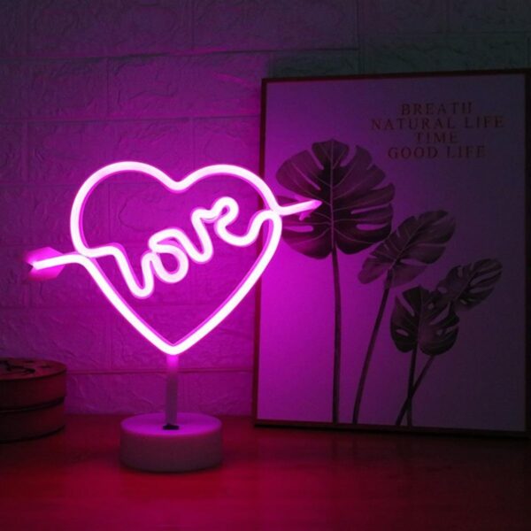 Kalpli Love Yazılı Dekoratif Neon Pilli Led Masa ve Gece Lambası (K0) - Görsel 3