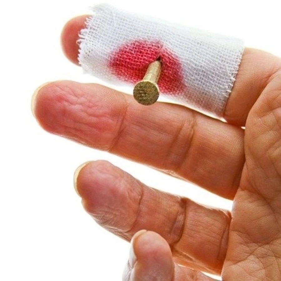 Kırmızı Renk Kanlı Çivi Parmak Şakası – Eğlenceli ve Korkutucu Şaka Oyunu - Görsel 2