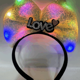 Led Işıklı 3 Farklı Fonksiyonda Yanan Gümüş Love Yazılı Sarı Fiyonk Taç 20x17 Cm