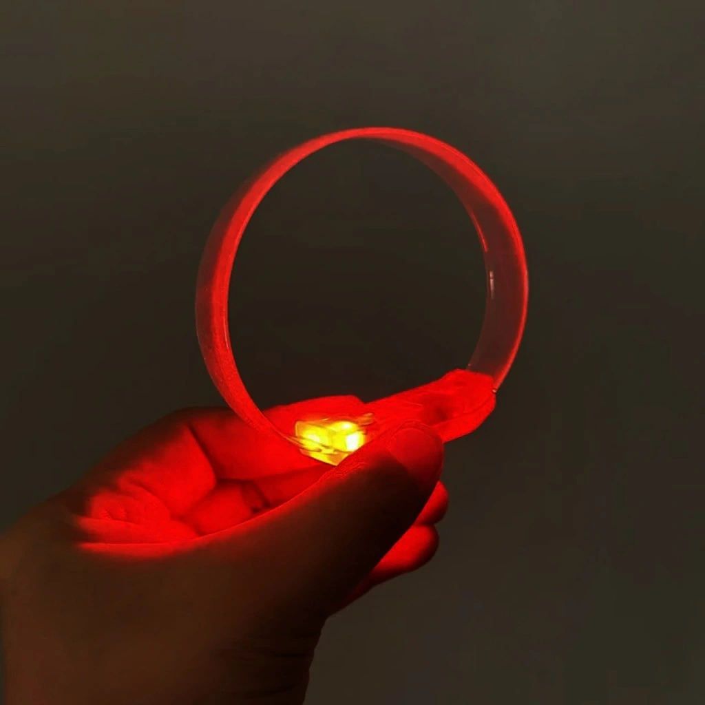 Eğitici Oyuncak 3 Modlu Pilli LED Işıklı Esnek Parti Bilekliği Kırmızı - Görsel 2