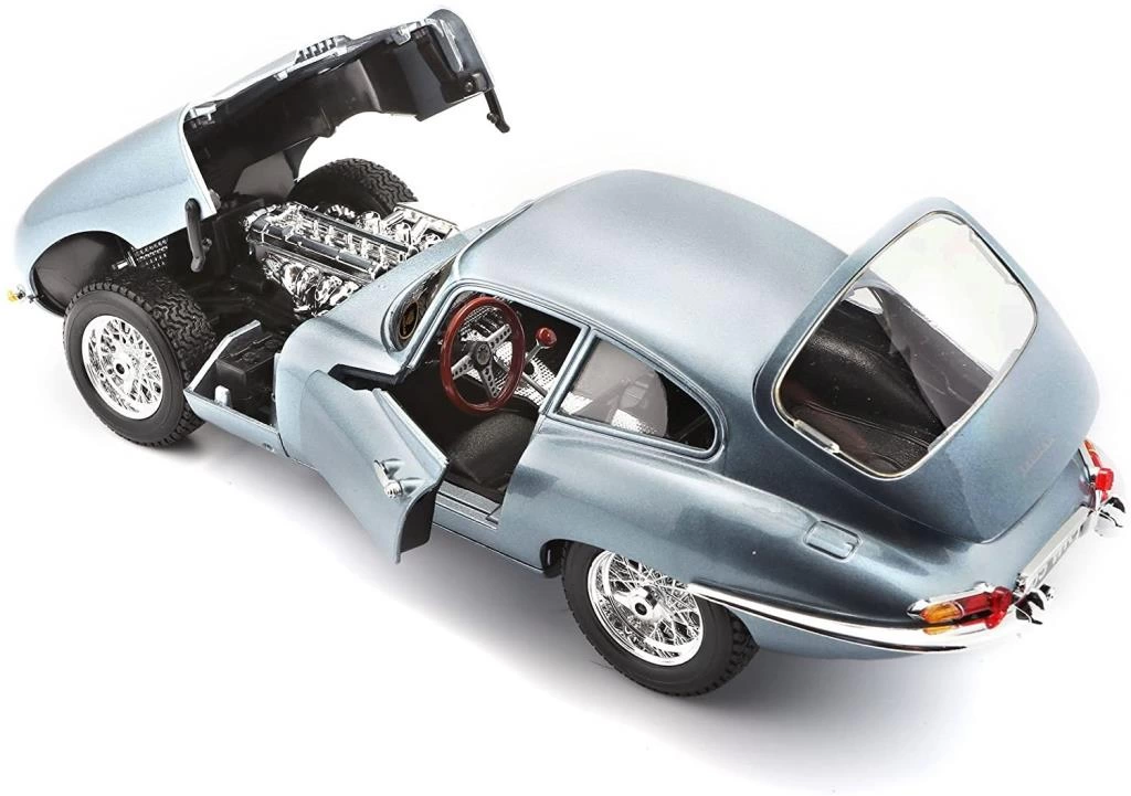 Bburago 1:18 Jaguar E-Type Coupe Model Araba - Görsel 3