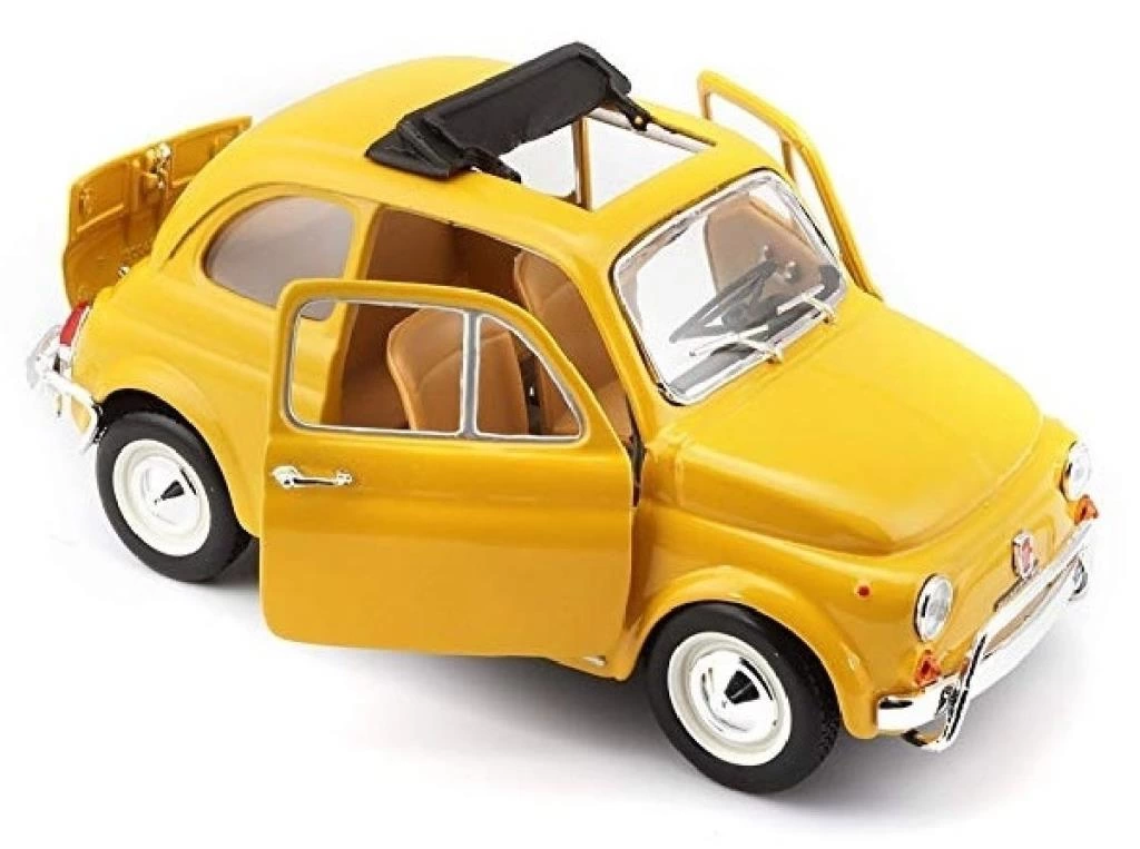 Çocuk Bburago 1:24 Fiat 500L 1968 Model Araba - Görsel 2