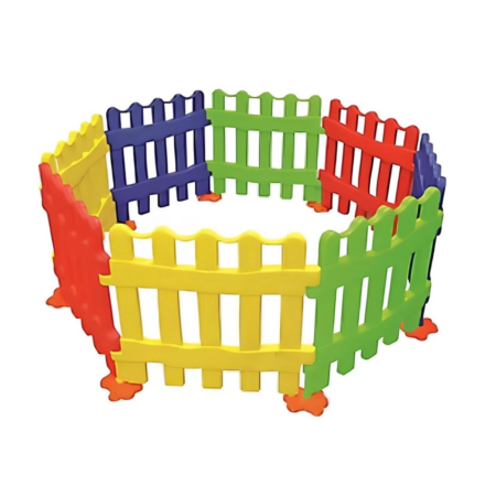 8 Parça Çit Seti ile Çiftlik Temalı Rol Oyunları ve Mekan Oluşturma Aktivitesi