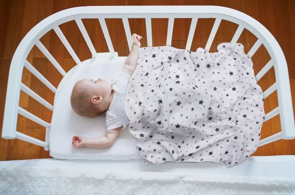 Desenli Müslin Bebe Battaniye 120x100 ART-319 Yıldız Yağmuru Gri - Görsel 2