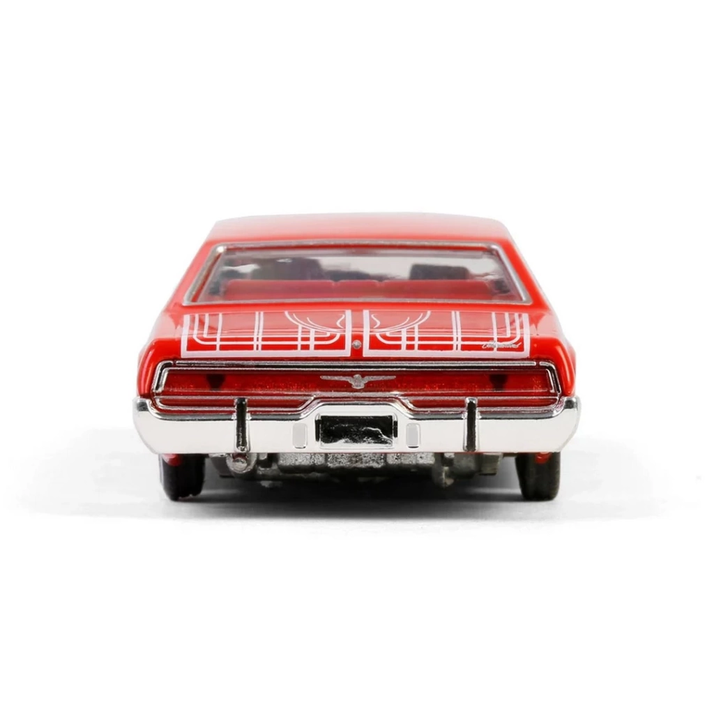 Eğitici Oyuncak Greenlight 1/64 California Lowriders Series 6- 1973 Ford Thunderbird - Görsel 2