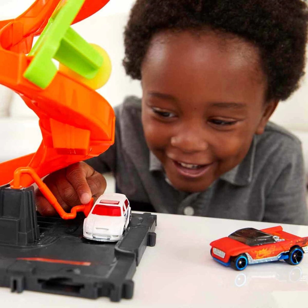 Hot Wheels City Mega Araba Yıkama HDP05 - Görsel 5