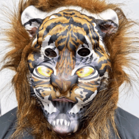 KahverengiYeleliSaçlıPeluşAslanMaskesiMegaPeluş20No