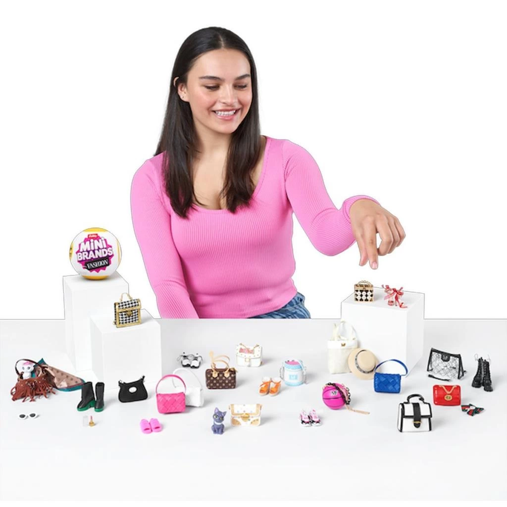 Moda tasarımı keşfetmeye yönlendiren sürpriz kutulu eğlenceli paket - Görsel 3